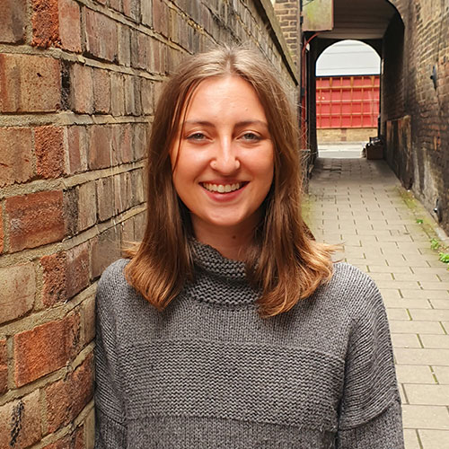 Gaby Harris, Senior Research Executive